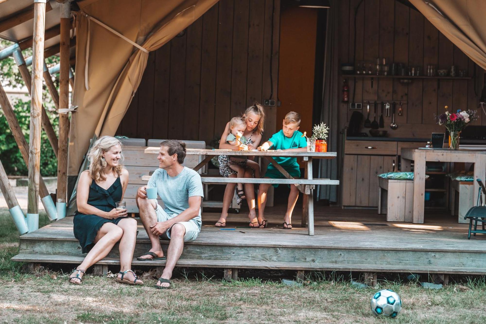 Glamping Luxe Safaritent 2 *